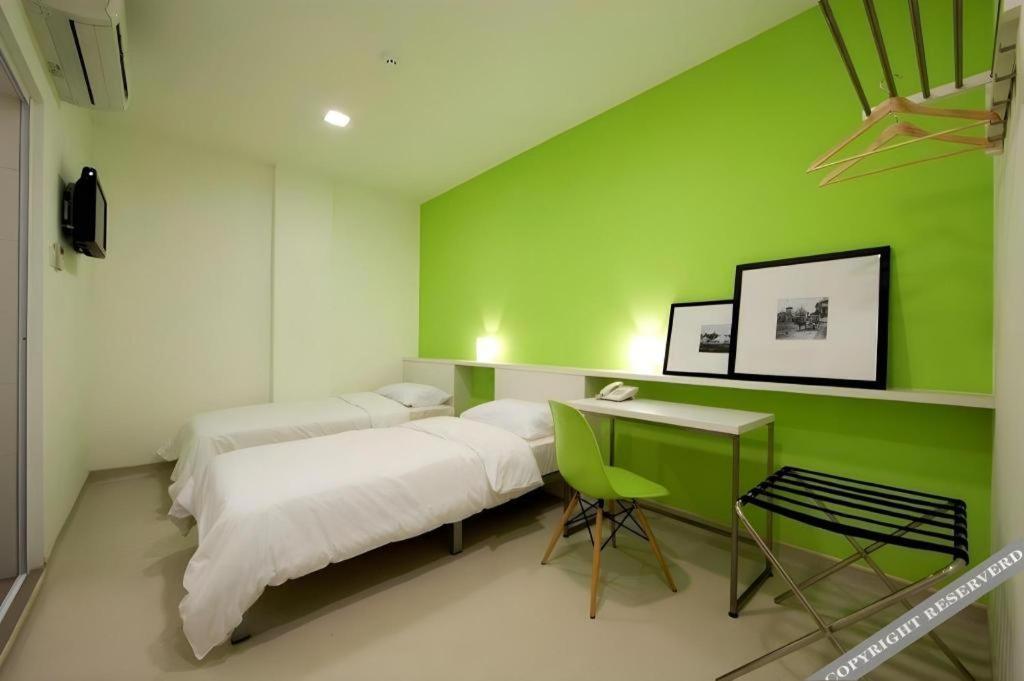 Styles Hotel Малакка Экстерьер фото