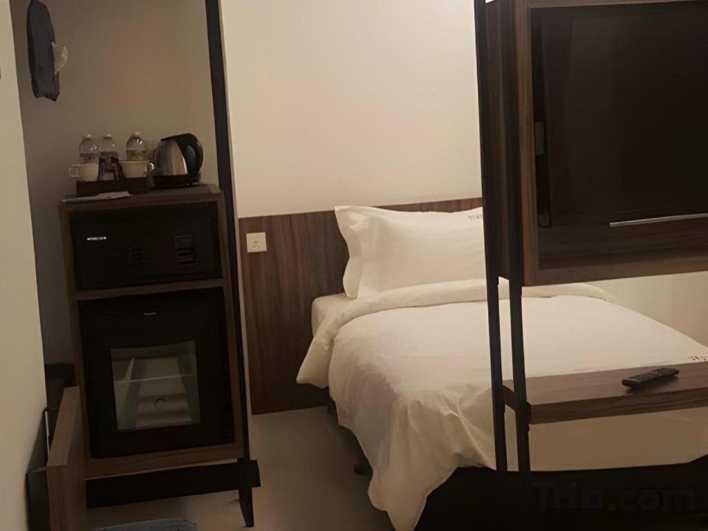 Styles Hotel Малакка Экстерьер фото